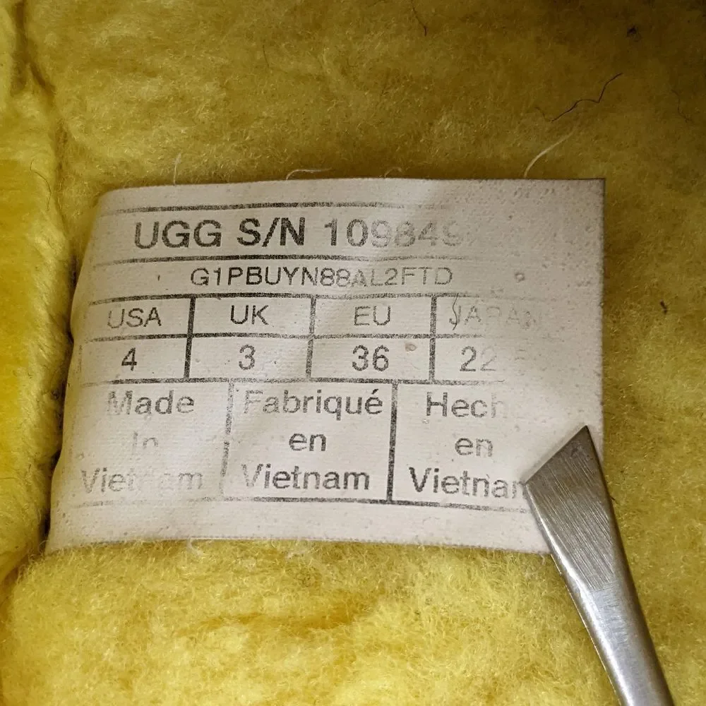 UGG Fluff Yeah Slides - Yellow